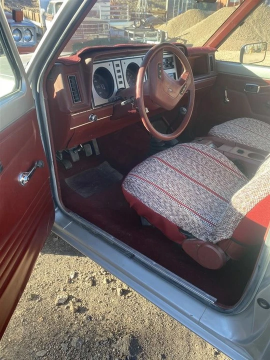 1985 Ford Bronco II - Image 18 of 20