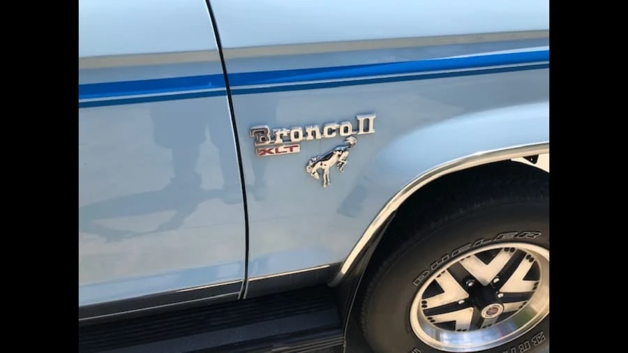 1985 Ford Bronco II - Image 10 of 12