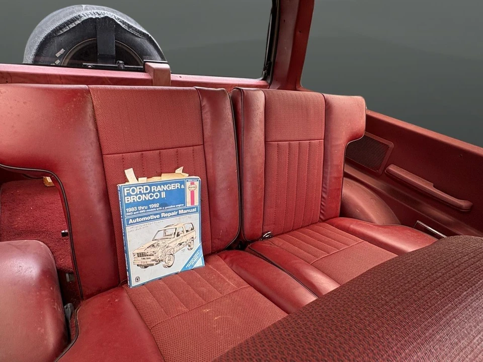1985 Ford Bronco II - Image 21 of 31