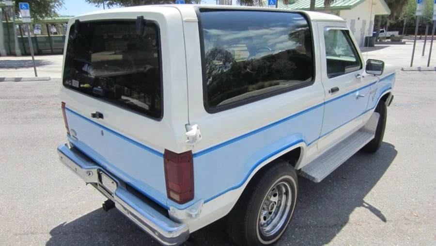 1985 Ford Bronco II - Image 2 of 7