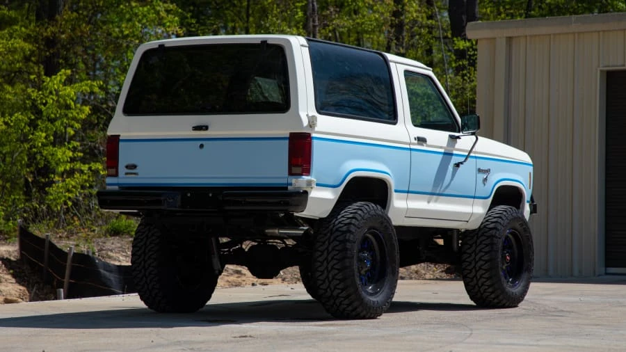 1985 Ford Bronco II - Image 3 of 25