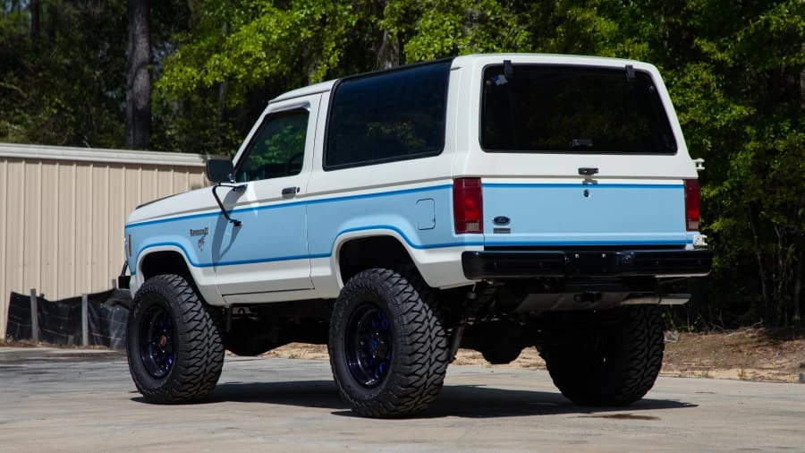 1985 Ford Bronco II - Image 13 of 25