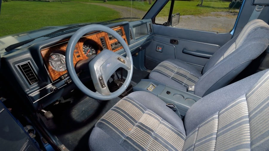 1985 Ford Bronco II - Image 4 of 24