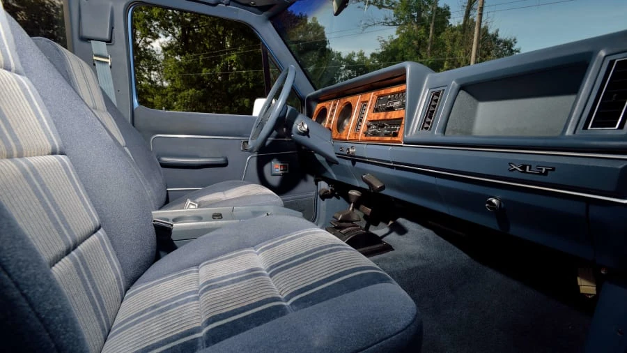 1985 Ford Bronco II - Image 5 of 24