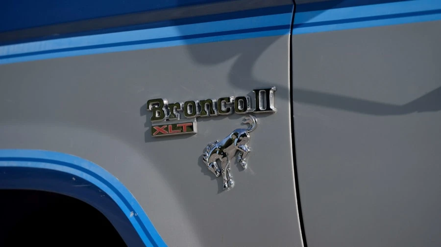 1985 Ford Bronco II - Image 10 of 24