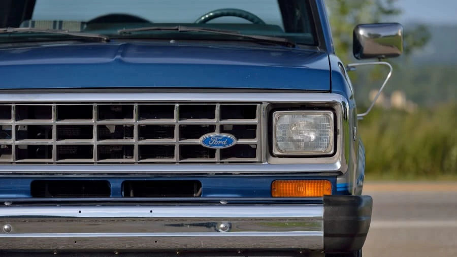 1985 Ford Bronco II - Image 19 of 24
