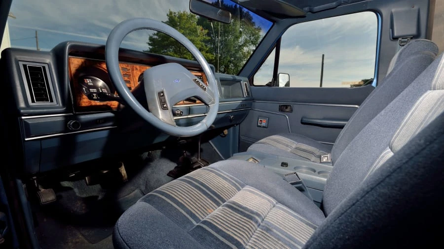 1985 Ford Bronco II - Image 23 of 24