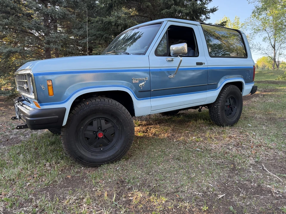 1985 Ford Bronco II - Image 3 of 31