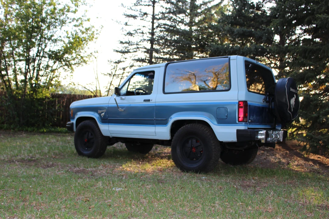 1985 Ford Bronco II - Image 7 of 31
