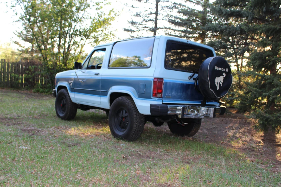 1985 Ford Bronco II - Image 9 of 31