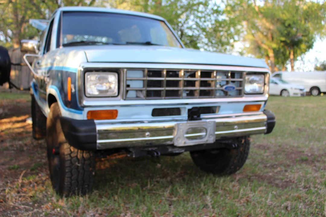 1985 Ford Bronco II - Image 16 of 31