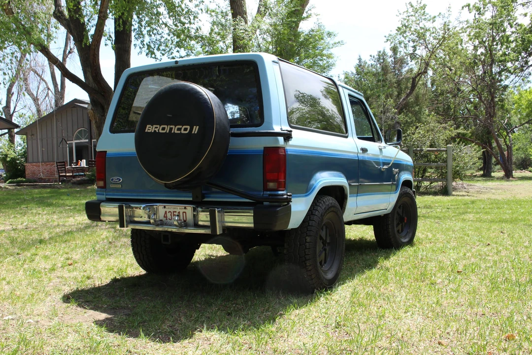 1985 Ford Bronco II - Image 13 of 31