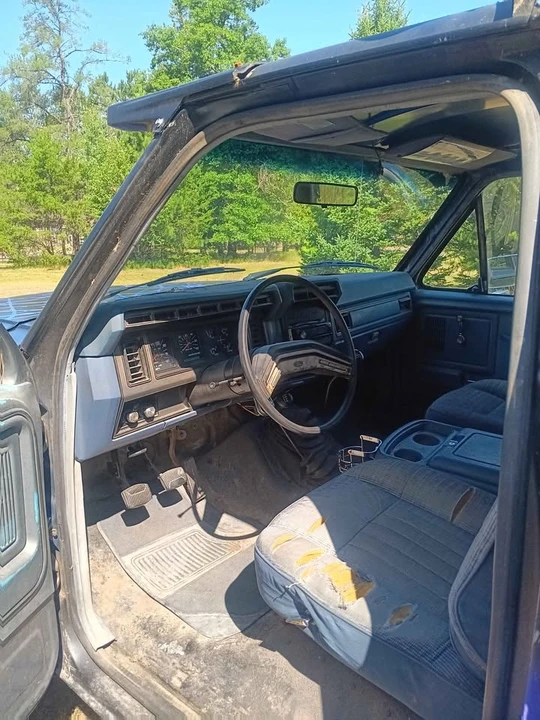 1985 Ford Bronco 3rd Gen - Image 6 of 8