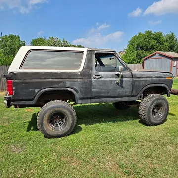 1985 Ford Bronco XLT