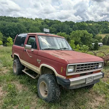 1985 Ford Bronco Sport Utility 2D