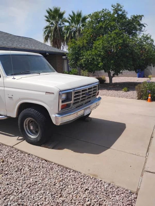 1985 Ford Bronco 3rd Gen - Image 4 of 8