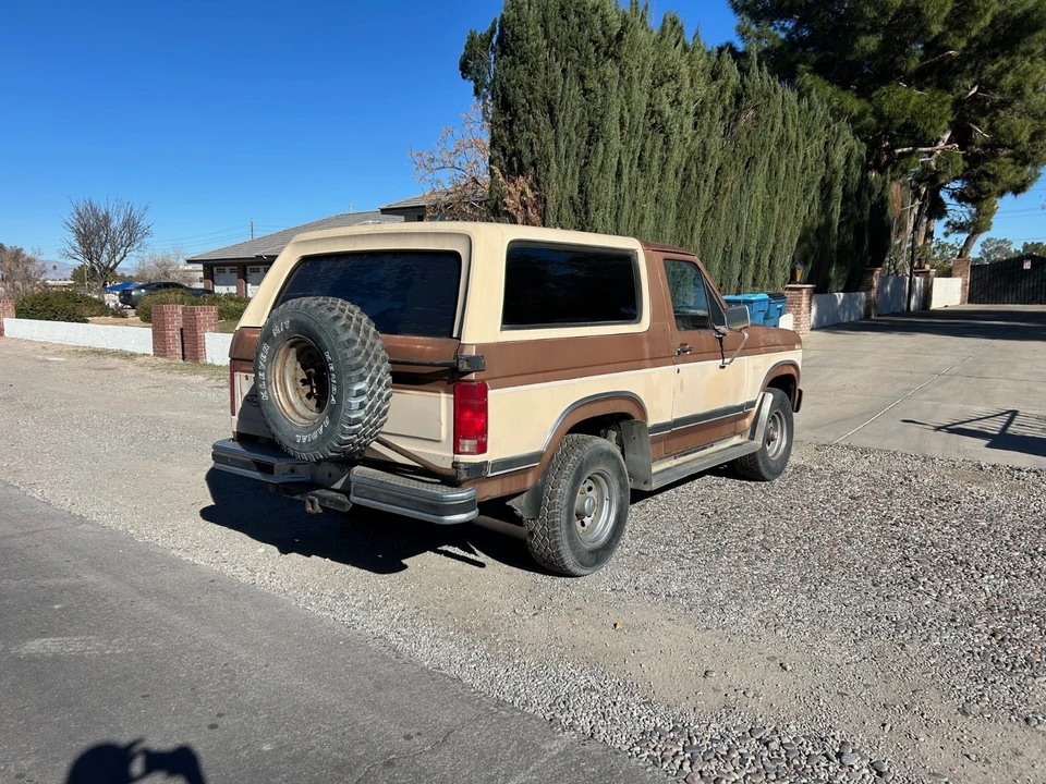 1985 Ford Bronco 3rd Gen - Image 5 of 21