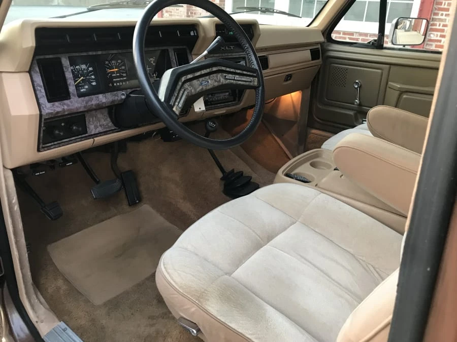 1985 Ford Bronco 3rd Gen - Image 4 of 7