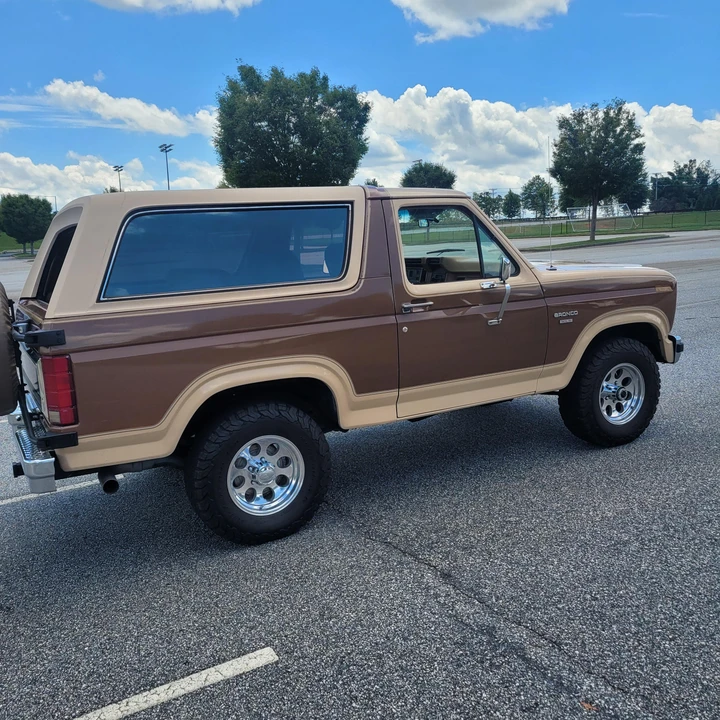 1985 Ford Bronco 3rd Gen - Image 15 of 31