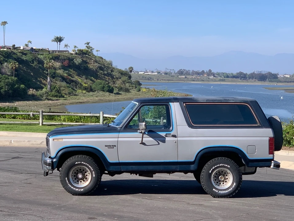 1985 Ford Bronco 3rd Gen - Image 13 of 21