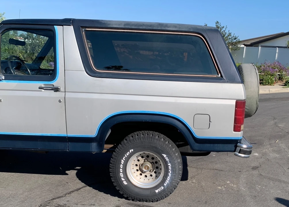 1985 Ford Bronco 3rd Gen - Image 16 of 21
