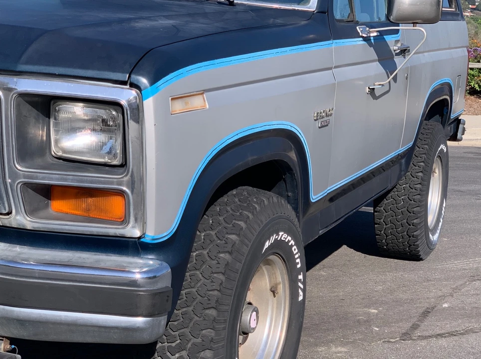 1985 Ford Bronco 3rd Gen - Image 8 of 21