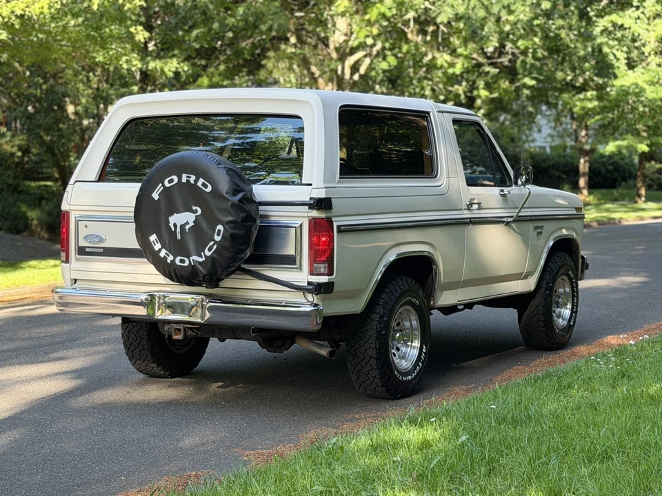 1985 Ford - Image 8 of 31
