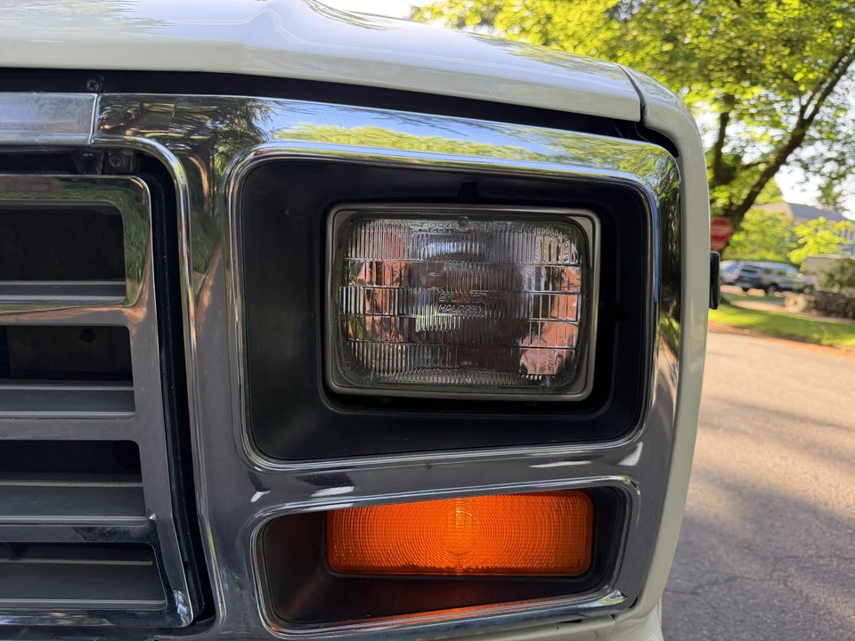 1985 Ford - Image 16 of 31