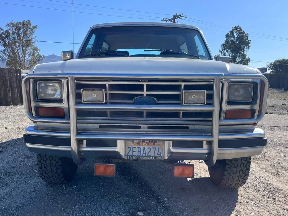 1985 Ford Bronco 3rd Gen - Image 2 of 24
