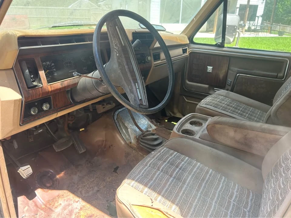 1985 Ford Bronco 3rd Gen - Image 5 of 10