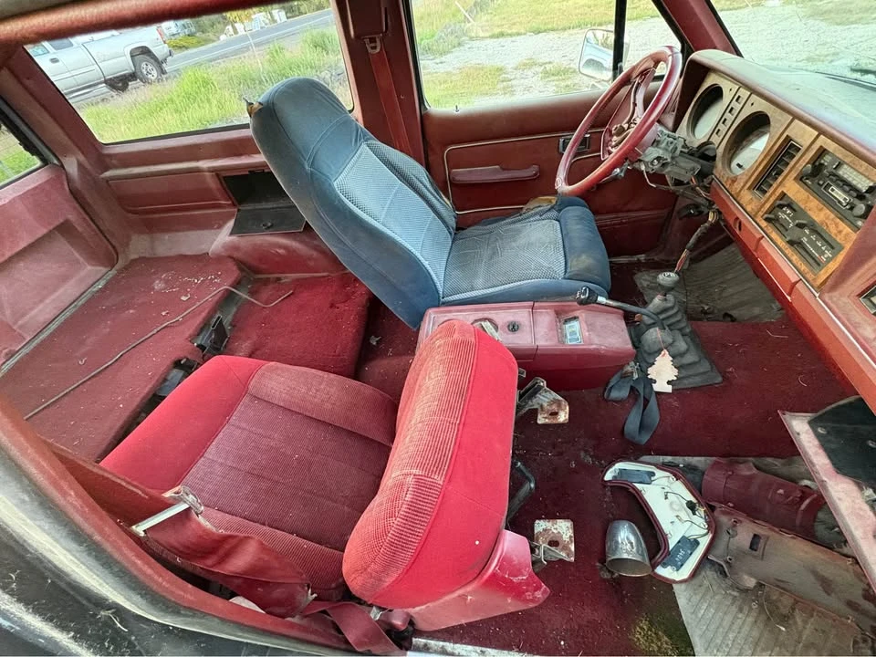 1985 Ford Bronco 3rd Gen - Image 2 of 11
