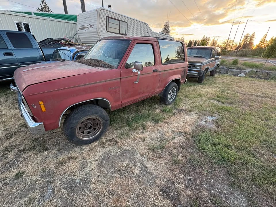 1985 Ford Bronco 3rd Gen - Image 5 of 11