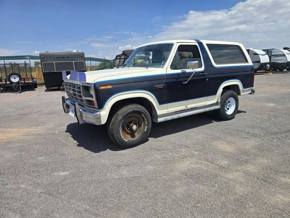 1985 Ford Bronco 3rd Gen - Image 4 of 9