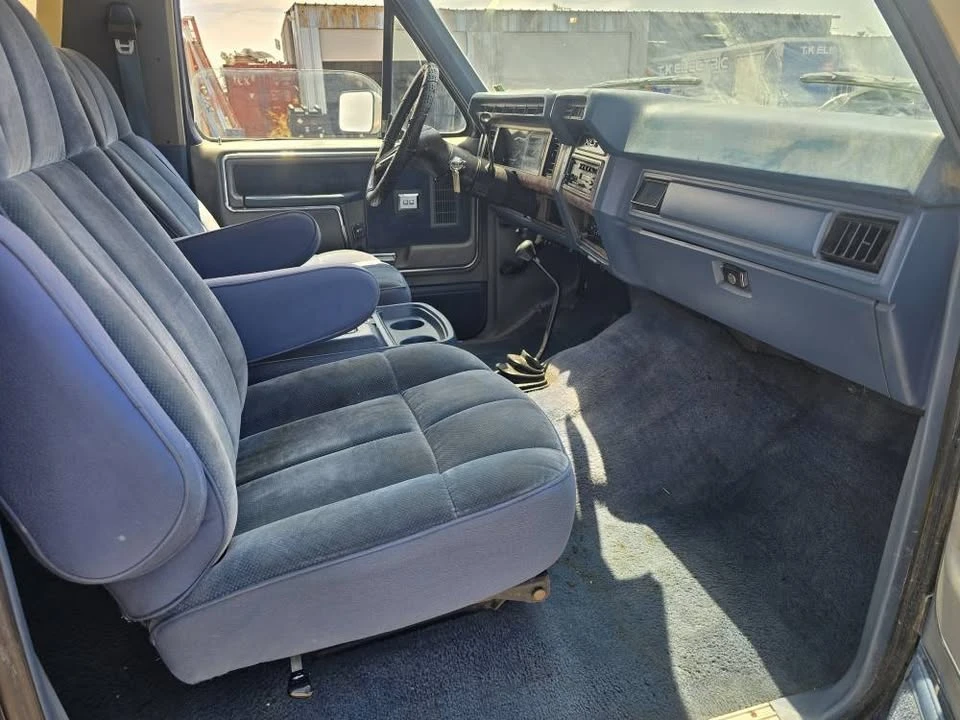 1985 Ford Bronco 3rd Gen - Image 8 of 9
