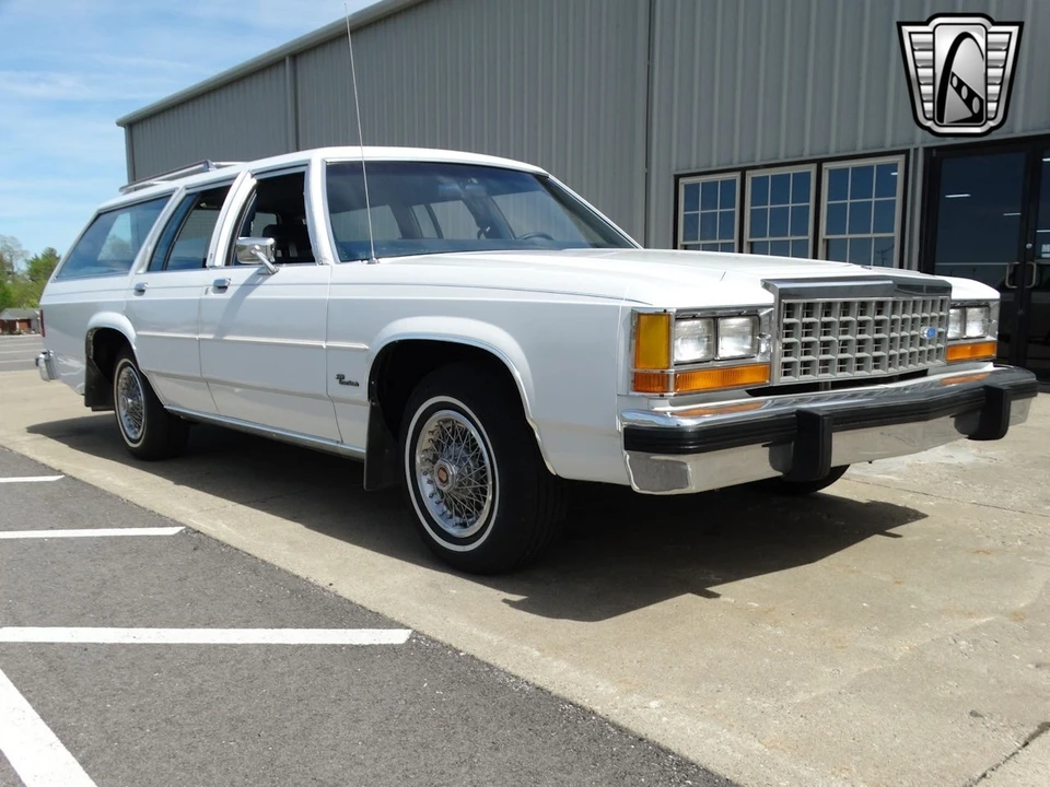1985 Ford Country Squire - Image 11 of 21