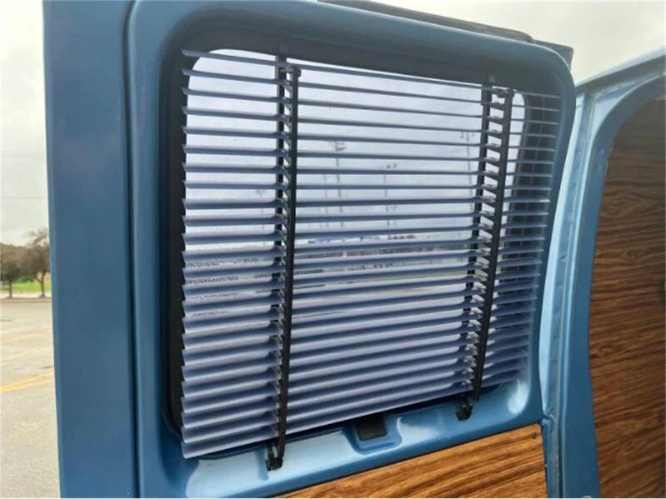 1985 Ford Econoline Van - Image 15 of 30