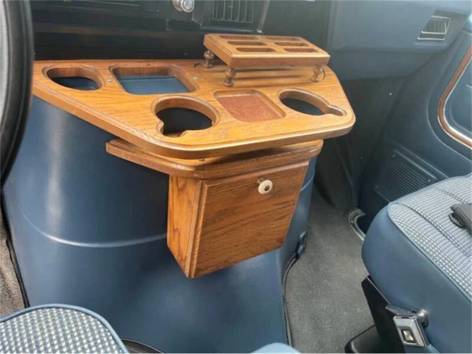 1985 Ford Econoline Van - Image 21 of 30