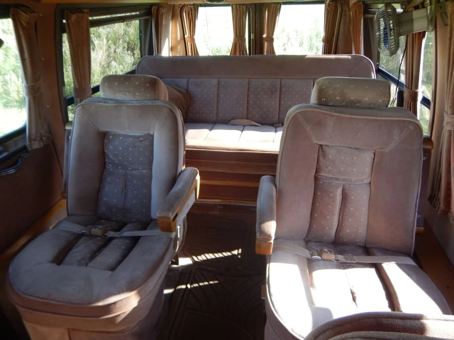 1985 Ford Econoline Van - Image 7 of 13