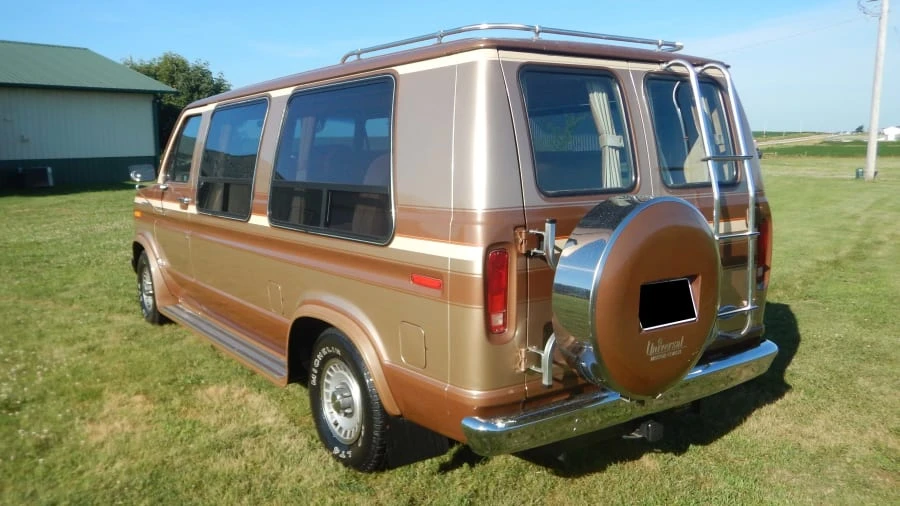 1985 Ford Econoline Van - Image 3 of 13