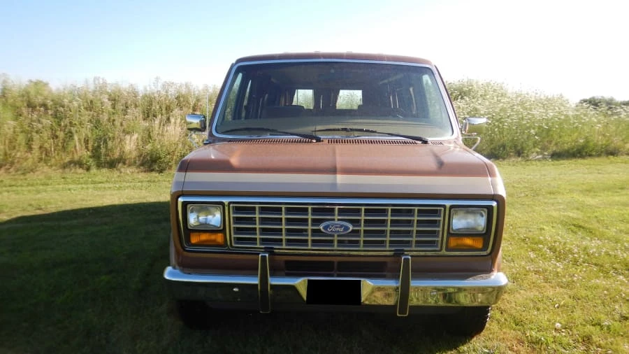 1985 Ford Econoline Van - Image 9 of 13