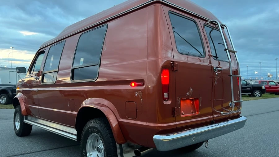 1985 Ford Econoline Van - Image 3 of 13