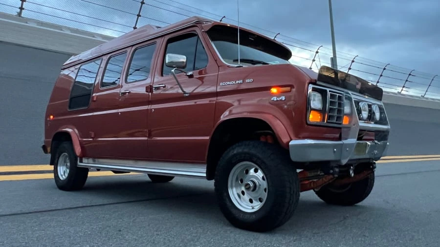 1985 Ford Econoline Van - Image 11 of 13