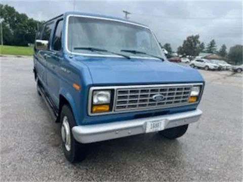 1985 Ford Econoline E250