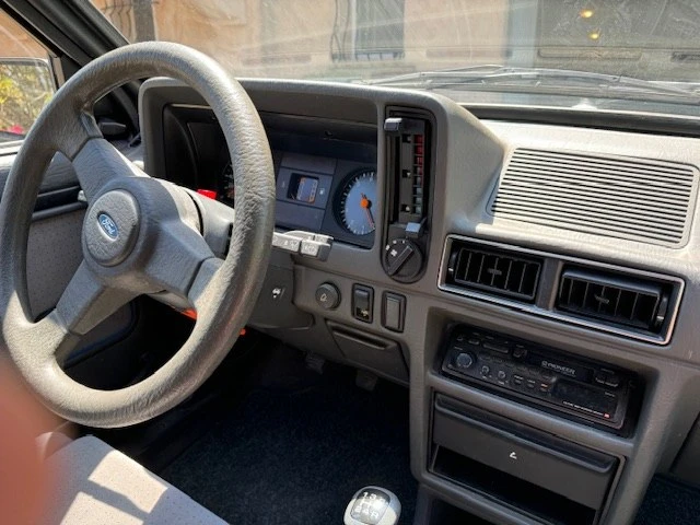 1985 Ford Escort (North America) - Image 17 of 30