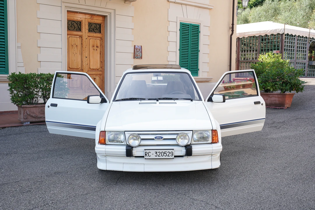 1985 Ford Escort - Image 18 of 21