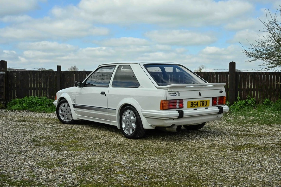 1985 Ford Escort - Image 11 of 30