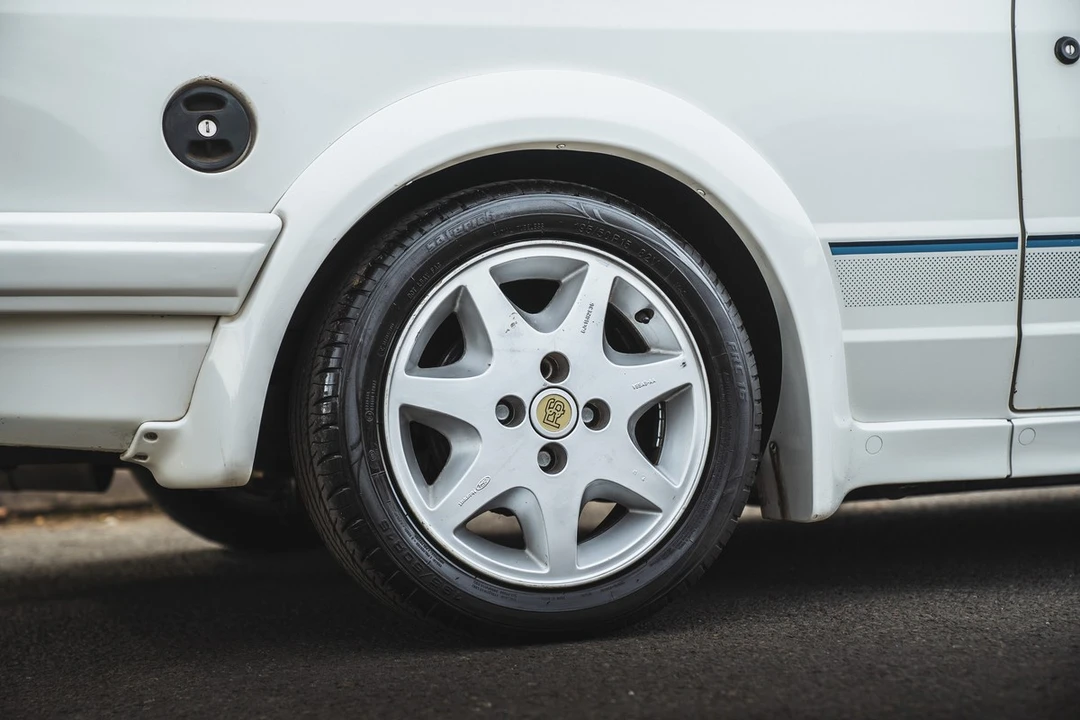 1985 Ford Escort - Image 9 of 30