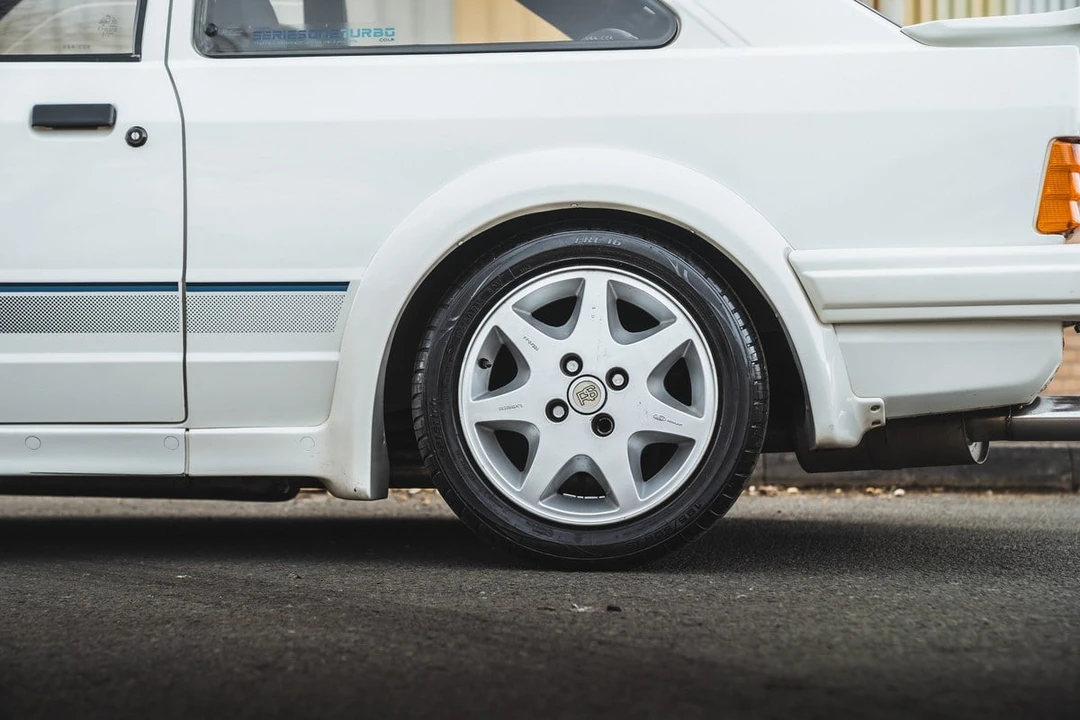 1985 Ford Escort - Image 11 of 30