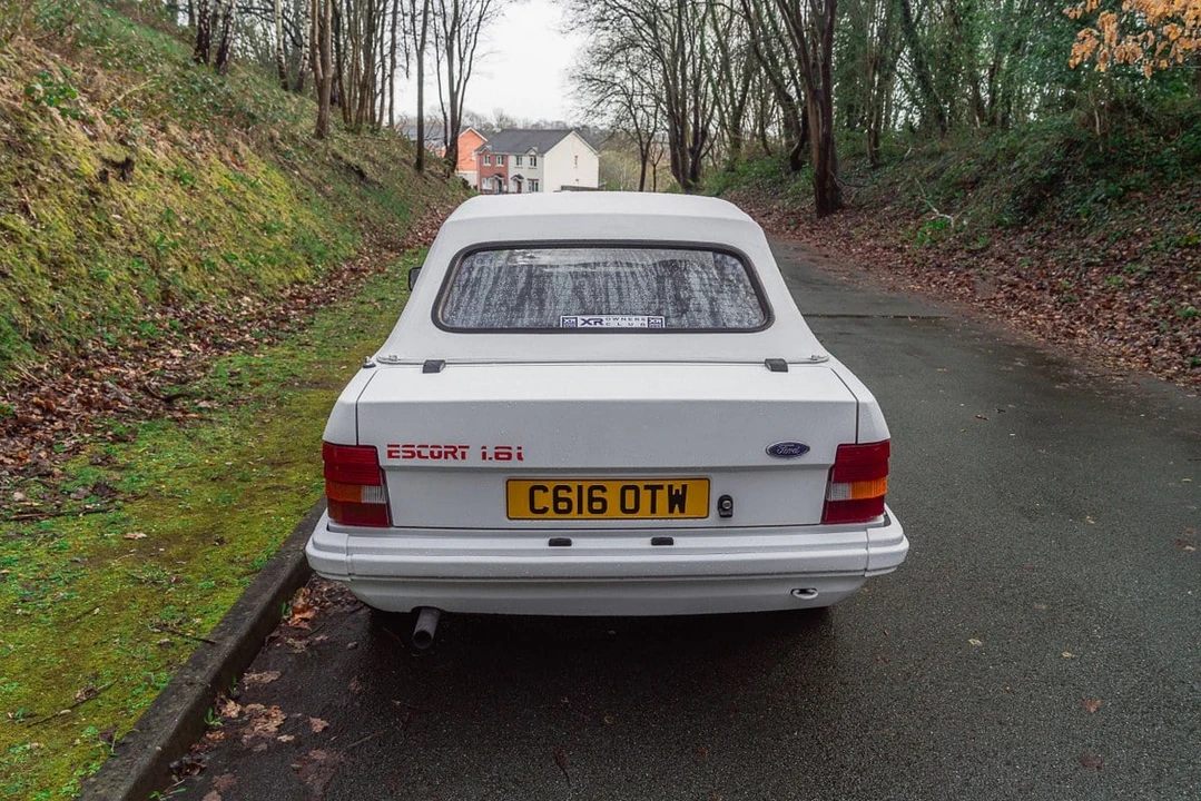 1985 Ford Escort - Image 16 of 30