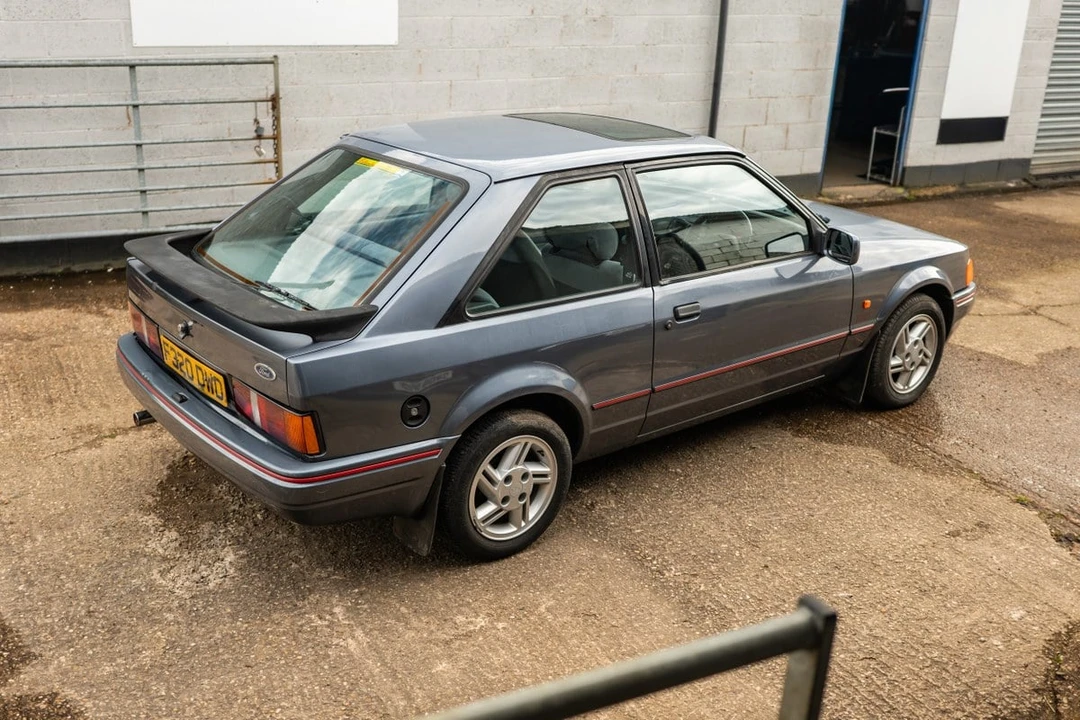 1985 Ford Escort - Image 9 of 30